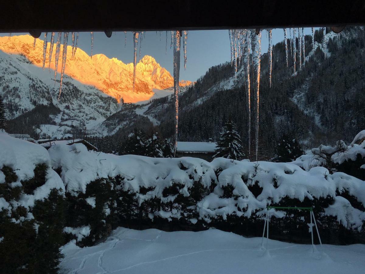 Chalets Pyrene Mont-Blanc Chamonix Mont Blanc Exterior foto